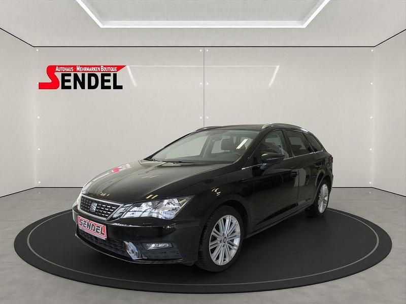 Mitternachtsschwarz Gebraucht 2017 Seat Leon ST XCELLENCE Kombi | 12.499 € (Guter Preis) - Bild 1/4