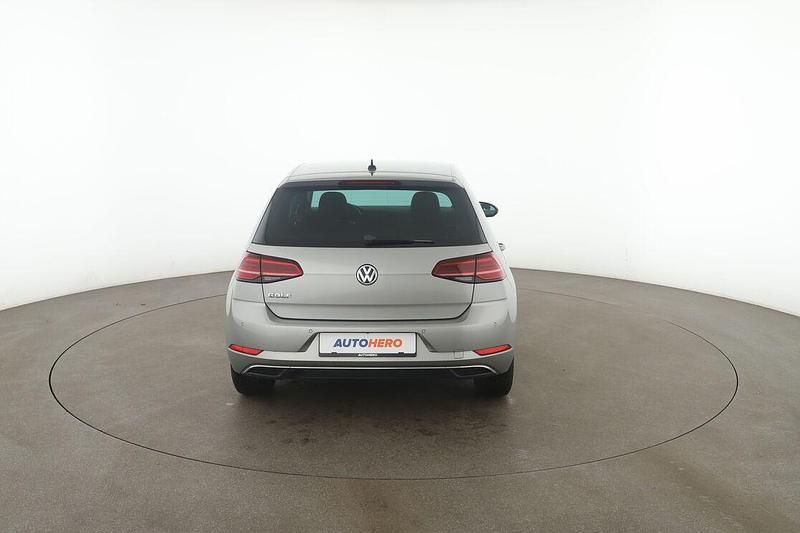 Gebraucht VW Golf VII Join 2019 Grau Limousine