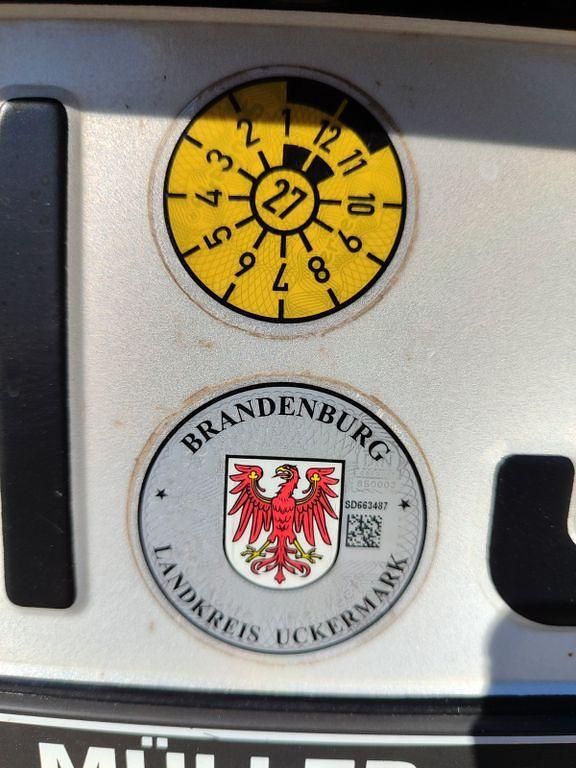 Gebraucht VW Caddy Trendline 102 PS (75 kW) 2010 Schwarz Van / Kleinbus