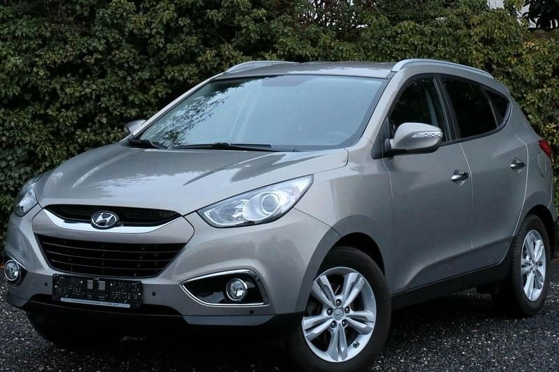 Gebraucht Hyundai Tucson 184 PS (135 kW) 2011 Grau SUV