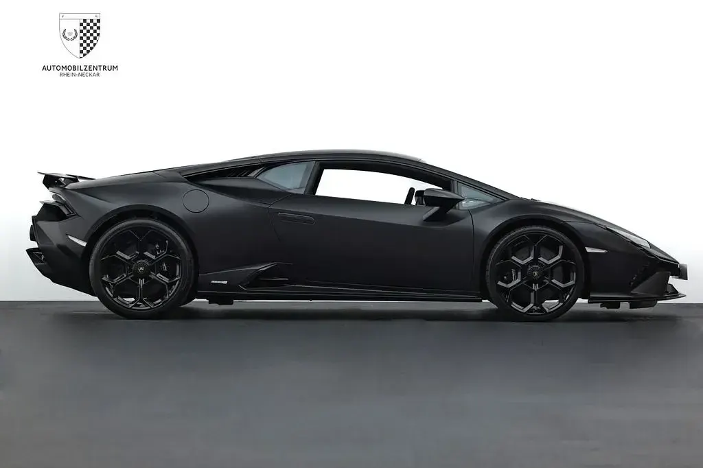 Usata Lamborghini Huracán 639 CV (469 kW) 2024 Nero Coupé