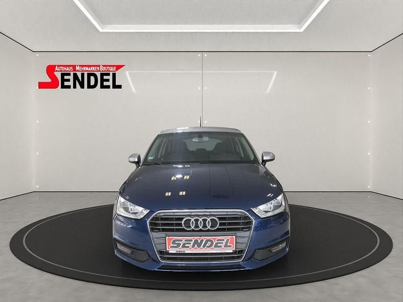 Blau Gebraucht 2016 Audi A1 Sportback Design Kleinwagen | 12.999 € (Fairer Preis) - Bild 1/4