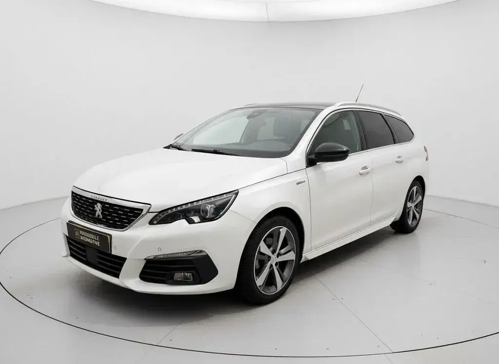 Gebraucht Peugeot 308 GT-line 131 PS (96 kW) 2019 Weiß Limousine