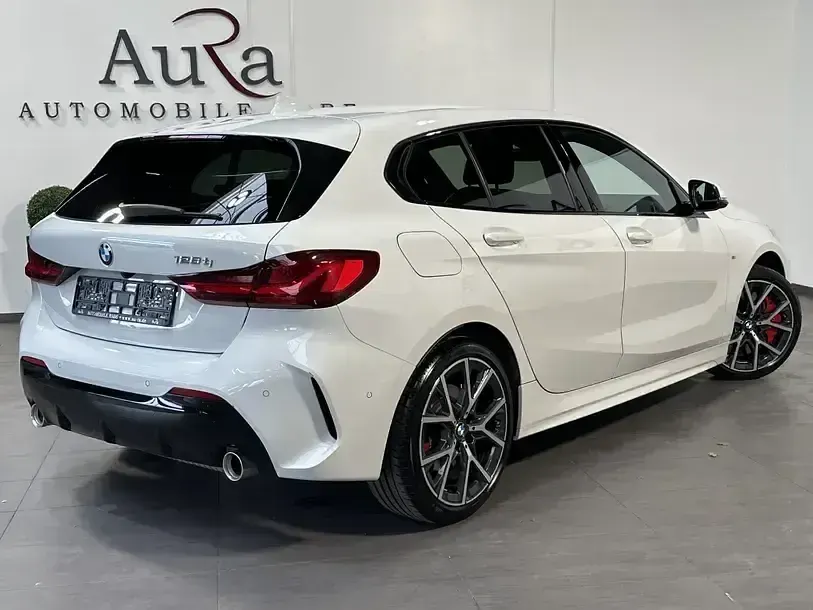 Gebraucht BMW 128 Sport Line 265 PS (194 kW) 2022 Alpinweiã iii Limousine