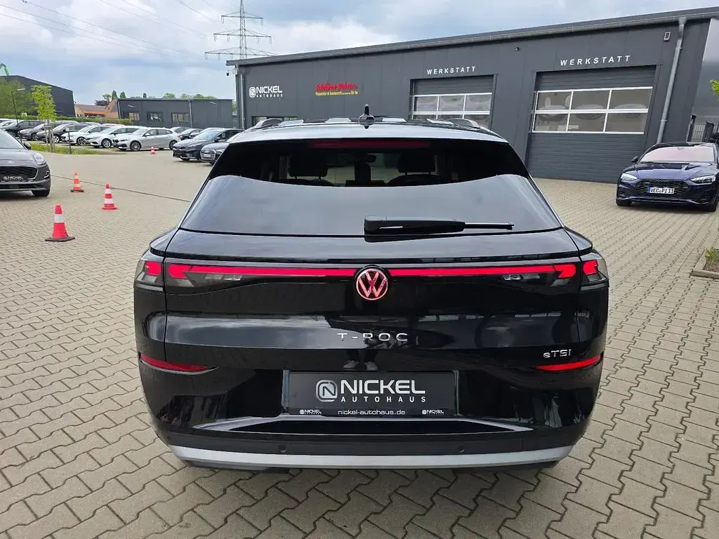 Neu VW T-Roc Life 150 PS (110 kW) 2026 Schwarz SUV
