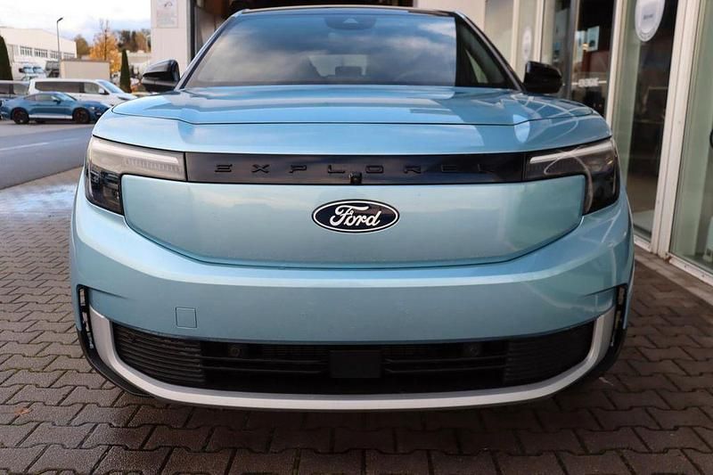Neu Ford Explorer Premium 210 kW (286 PS) 2025 Arctic blue metallic SUV