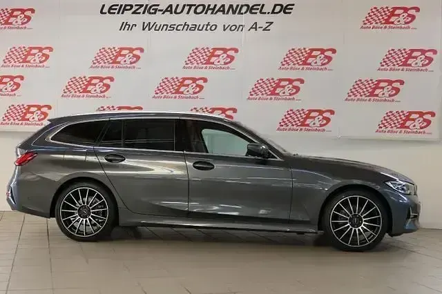 Gebraucht BMW 320 Luxury Line 190 PS (139 kW) 2020 Grau Kombi