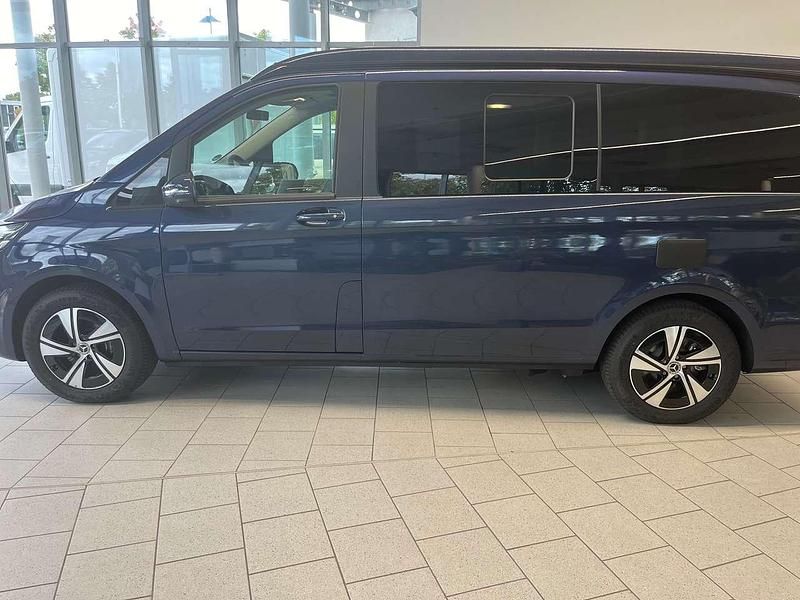 Gebraucht Mercedes 300 Marco Polo 237 PS (174 kW) 2024 Blau Kombi