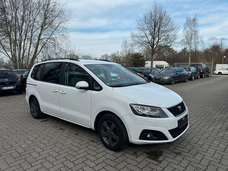 Gebraucht Seat Alhambra Style 140 PS (102 kW) 2014 Weiß Van / Kleinbus