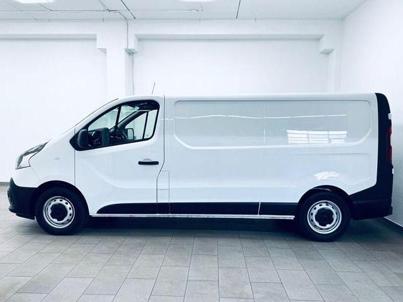 Gebraucht Renault Trafic Komfort 120 PS (88 kW) 2022 Weiß Van / Kleinbus