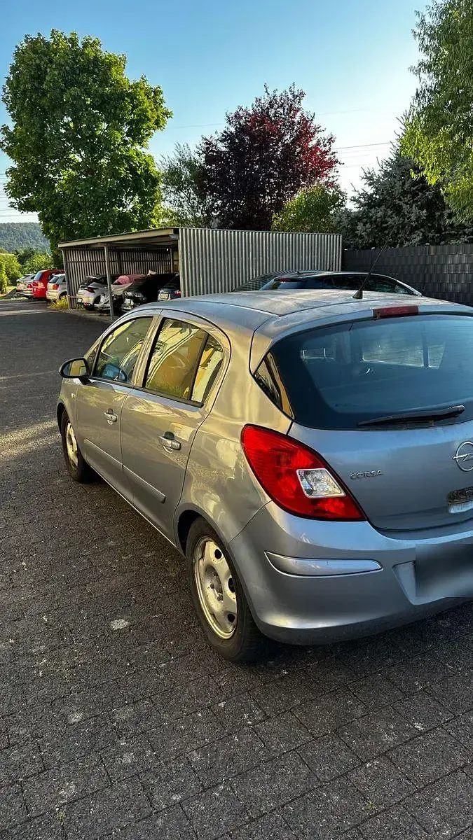 Gebraucht Opel Corsa 80 PS (58 kW) 2007 Grau Kleinwagen