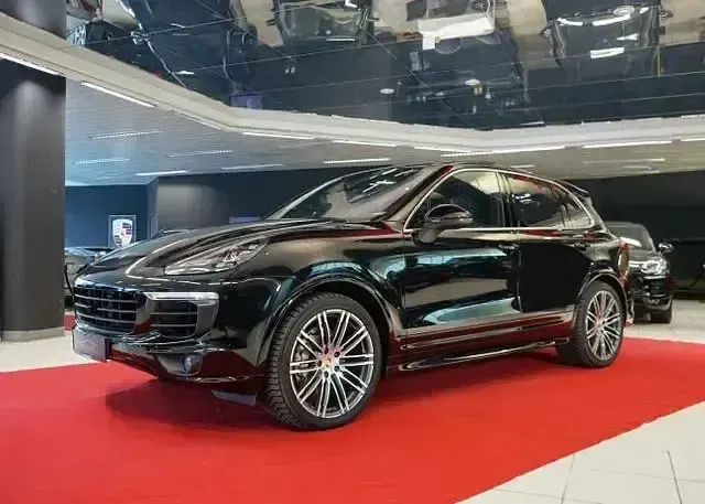 Gebraucht Porsche Cayenne S Diesel Sport 385 PS (283 kW) 2015 Andere SUV