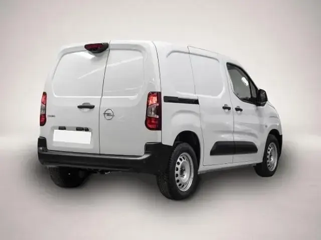 Neu Opel Combo Comfort 102 PS (75 kW) 2026 Manufacturer Van / Kleinbus