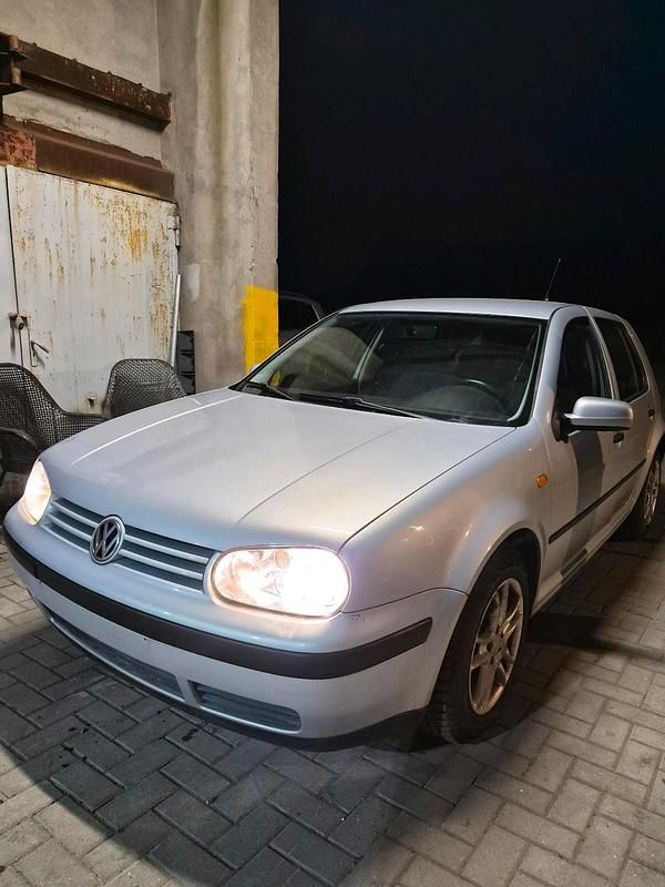 Gebraucht 1998 VW Golf IV Kleinwagen | 2.350 € (Fairer Preis) - Bild 1/4
