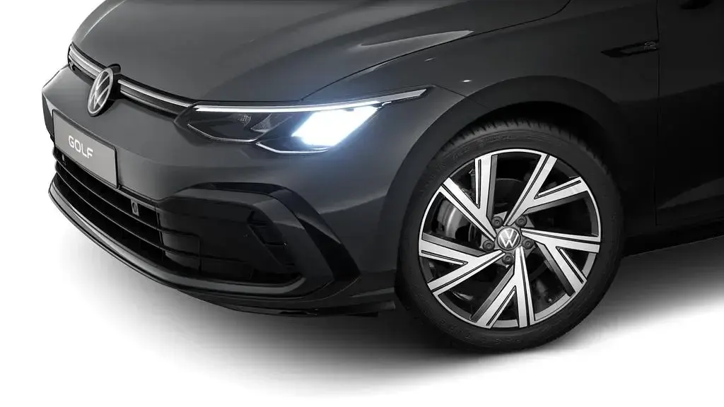 Gebraucht VW Golf VIII R-line 150 PS (110 kW) 2024 Uranograu Limousine