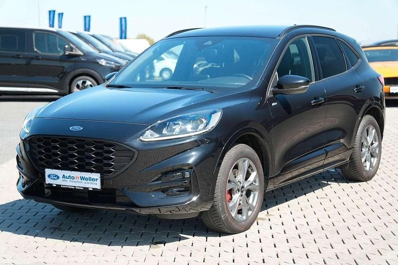 Używany Ford Kuga ST-Line 190 KM (139 kW) 2024 Czarny SUV