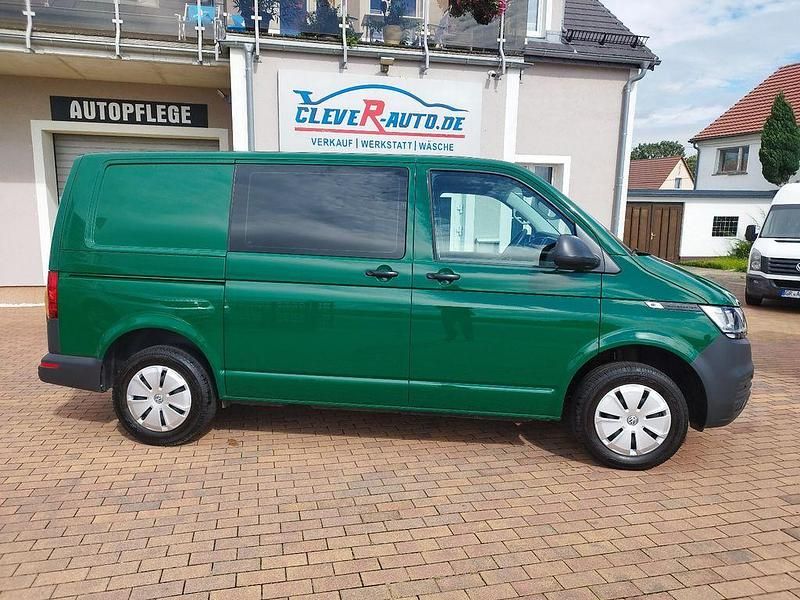 Gebraucht VW Transporter 150 PS (110 kW) 2022 Grün Van