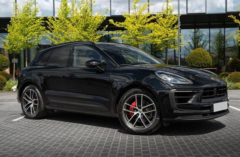 Schwarz Gebraucht 2023 Porsche Macan S SUV | 69.999 € (Fairer Preis) - Bild 1/4