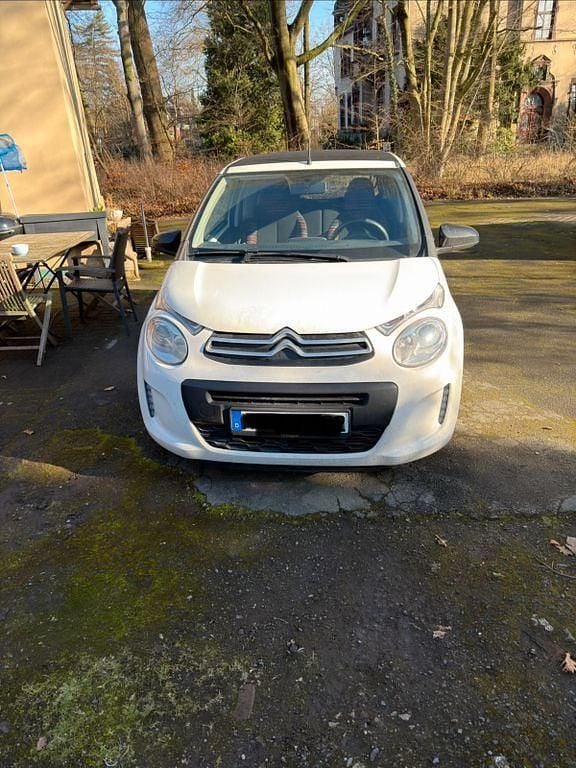 Weiß Gebraucht 2016 Citroën C1 Feel Kleinwagen | 5.500 € (Guter Preis) - Bild 1/4