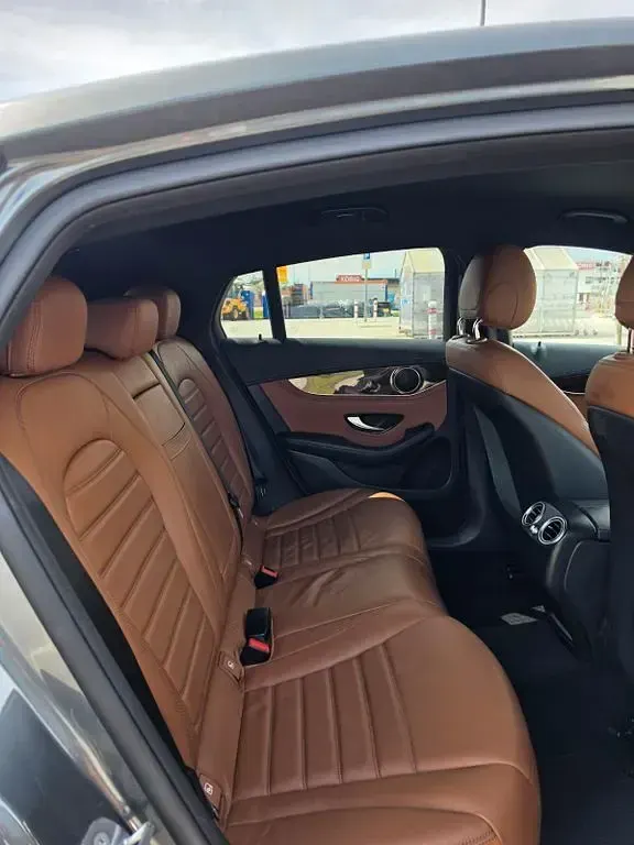 Gebraucht Mercedes GLC350 258 PS (189 kW) 2019 Grau SUV
