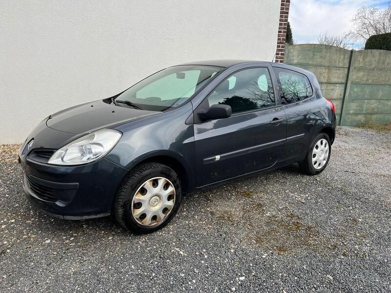 Blau Gebraucht 2006 Renault Clio II Kleinwagen | 1.450 € - Bild 1/4
