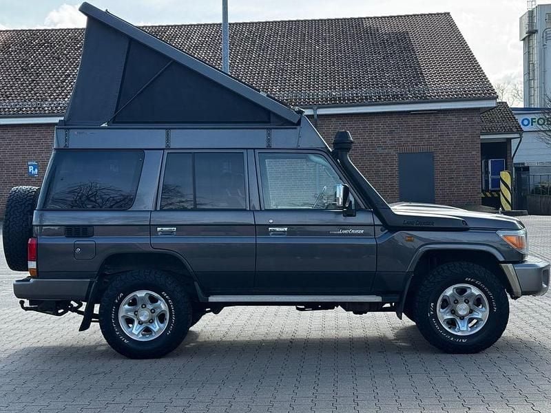 Gebraucht Toyota Land Cruiser 131 PS (96 kW) 2008 Grau SUV