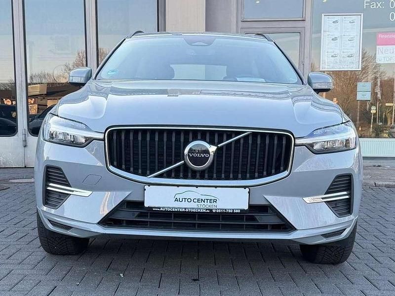 Gebraucht Volvo XC60 Core 197 PS (144 kW) 2024 Vapour grey / metallic SUV