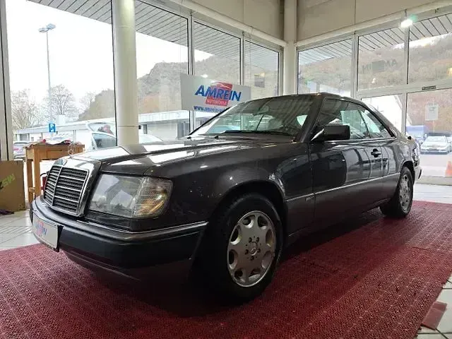 Gebraucht Mercedes 320 Sportline 220 PS (161 kW) 1993 Braun Limousine