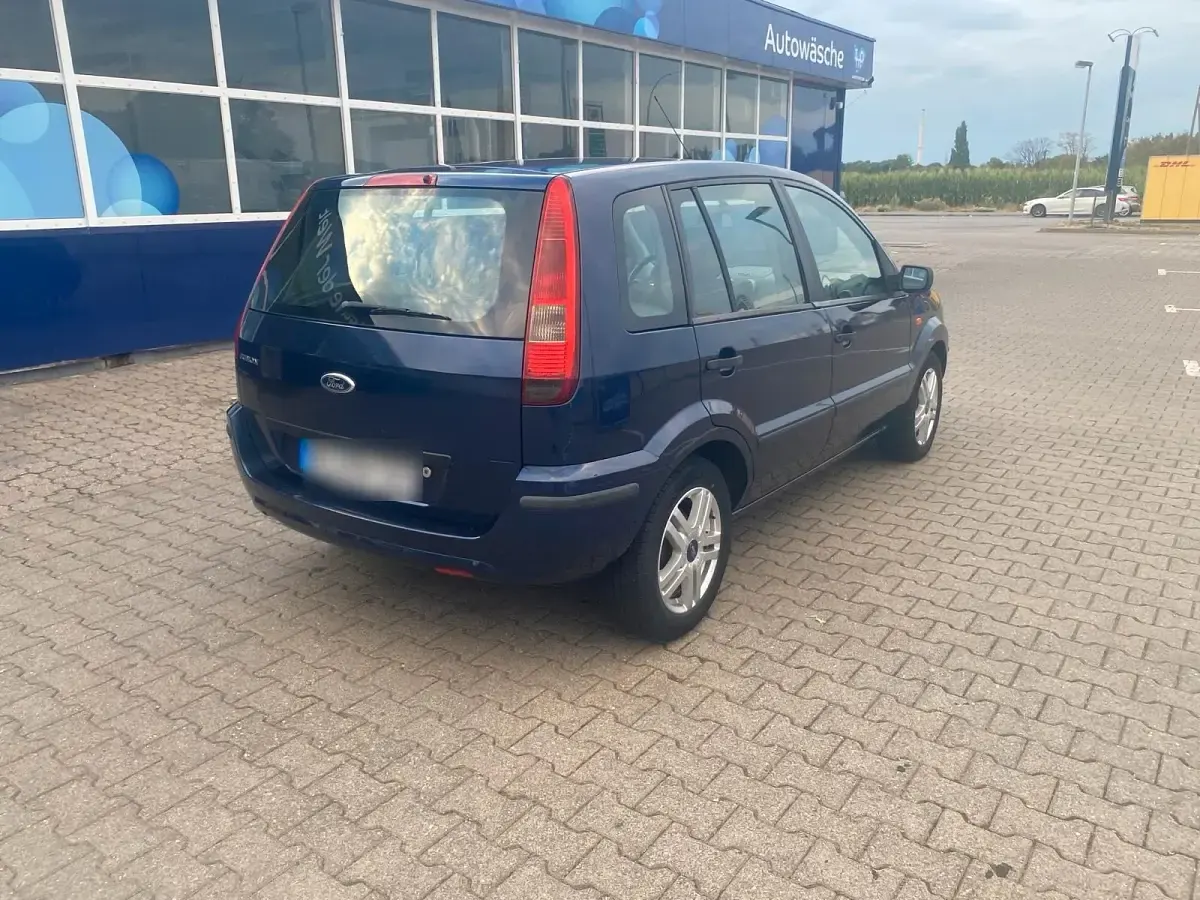 Gebraucht Ford Fusion 80 PS (58 kW) 2003 Blau Kleinwagen