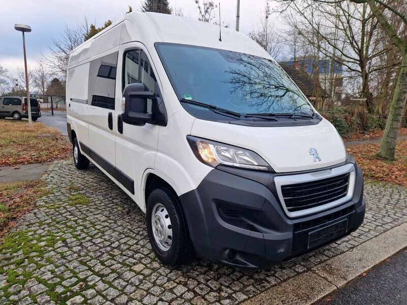 Gebraucht Peugeot Boxer S 140 PS (102 kW) 2021 Weiß Van