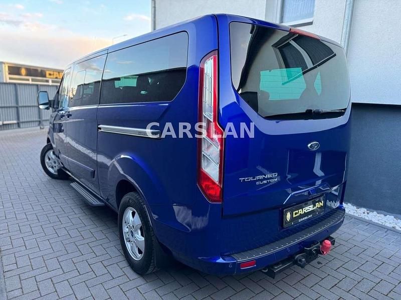 Gebraucht Ford Transit Custom Titanium 170 PS (125 kW) 2016 Blau Van / Kleinbus