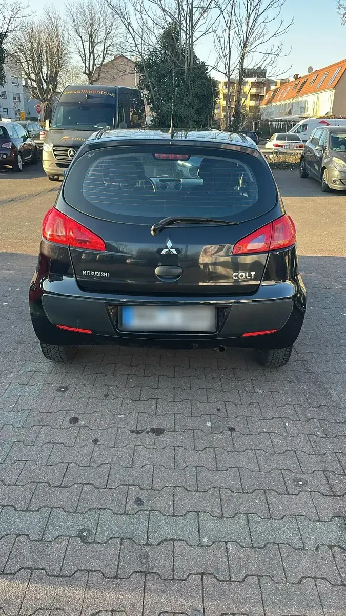 Gebraucht Mitsubishi Colt 95 PS (69 kW) 2008 Schwarz Kleinwagen