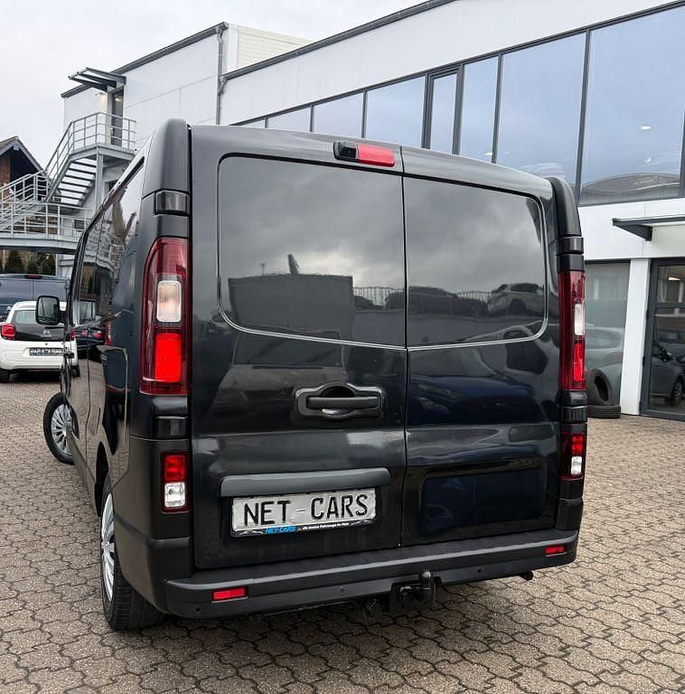 Gebraucht Renault Trafic 120 PS (88 kW) 2020 Schwarz Van / Kleinbus