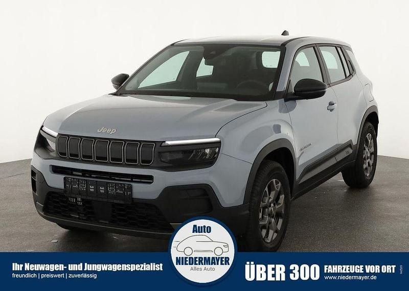 Grau Neu 2025 Jeep Avenger Longitude SUV | 22.995 € (Superpreis) - Bild 1/4