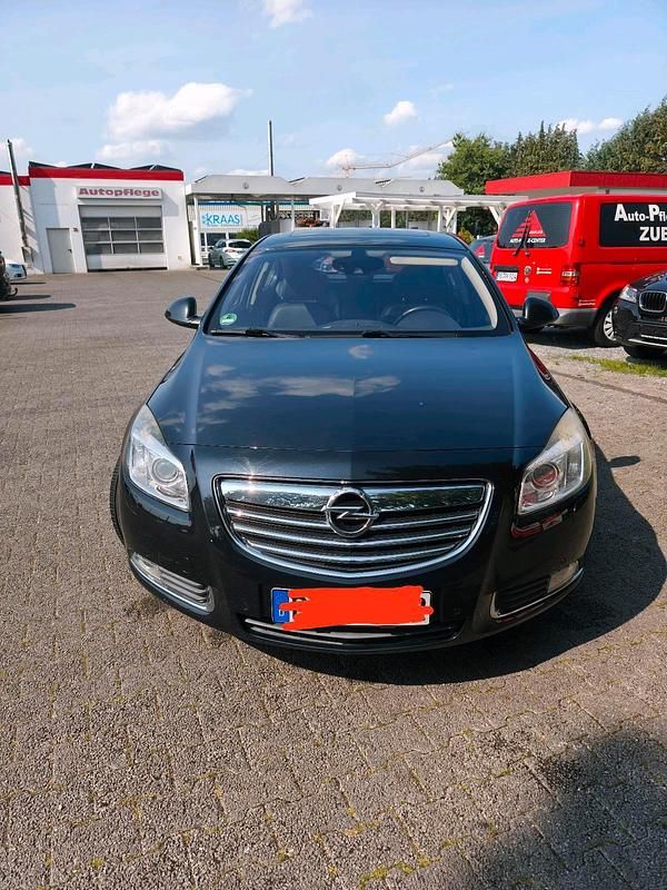 Schwarz Gebraucht 2009 Opel Insignia Limousine | 9.799 € (Teuer) - Bild 1/4