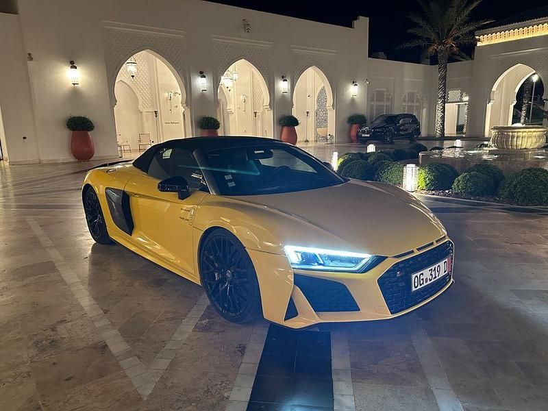 Gelb Gebraucht 2018 Audi R8 Spyder Performance Cabrio | 129.900 € (Guter Preis) - Bild 1/4