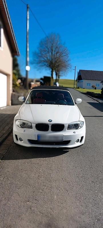 Gebraucht BMW 118 Cabriolet 143 PS (105 kW) 2013 Weiß Cabrio