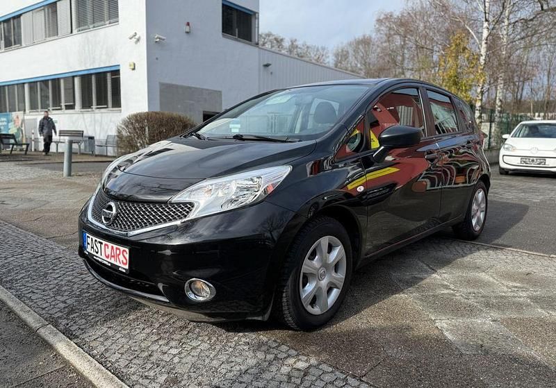 Gebraucht Nissan Note Visia 80 PS (58 kW) 2015 Schwarz Kleinwagen