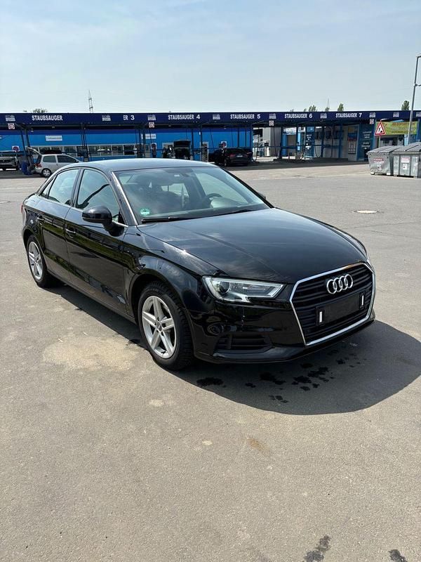 Usata Audi A3 150 CV (110 kW) 2018 Nero Berlina