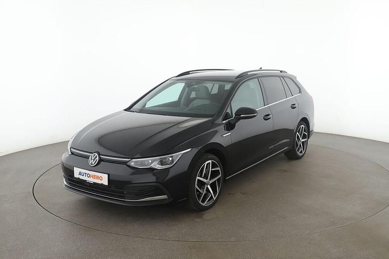 Schwarz Gebraucht 2020 VW Golf VIII Style Kombi | 22.060 € (Fairer Preis) - Bild 1/3