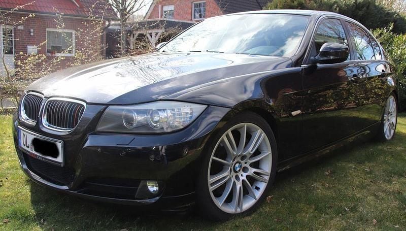Second-hand BMW 330 Performance 272 CP (200 kW) 2008 Negru Berlinǎ