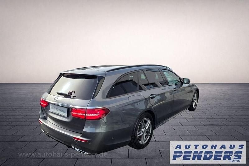 Gebraucht Mercedes E220 AMG 194 PS (142 kW) 2017 Grau Limousine