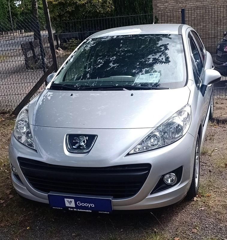 Silber Gebraucht 2010 Peugeot 207 Kleinwagen | 3.950 € - Bild 1/4