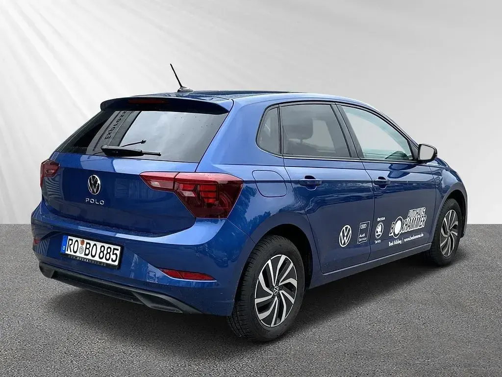 Gebraucht VW Polo IQ Drive 95 PS (69 kW) 2024 Reef blue metallic Kleinwagen