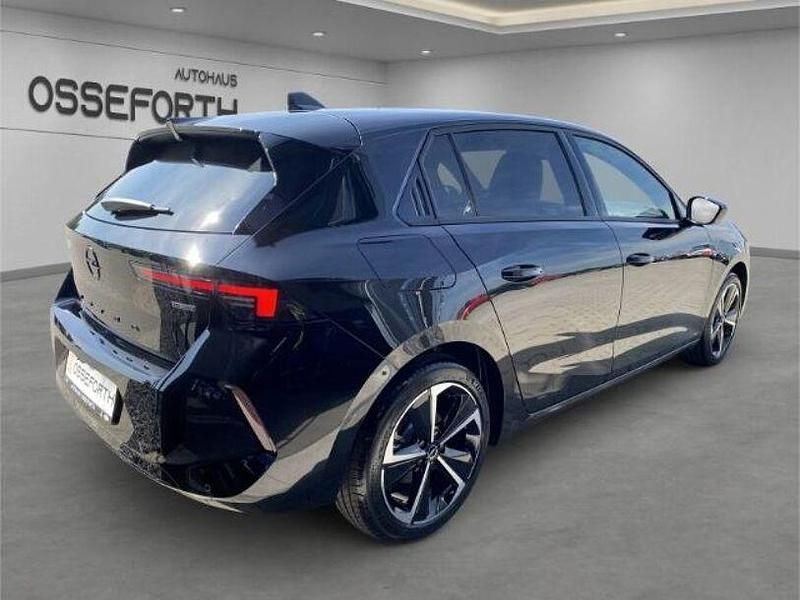 Gebraucht Opel Astra 136 PS (100 kW) 2024 Schwarz Limousine