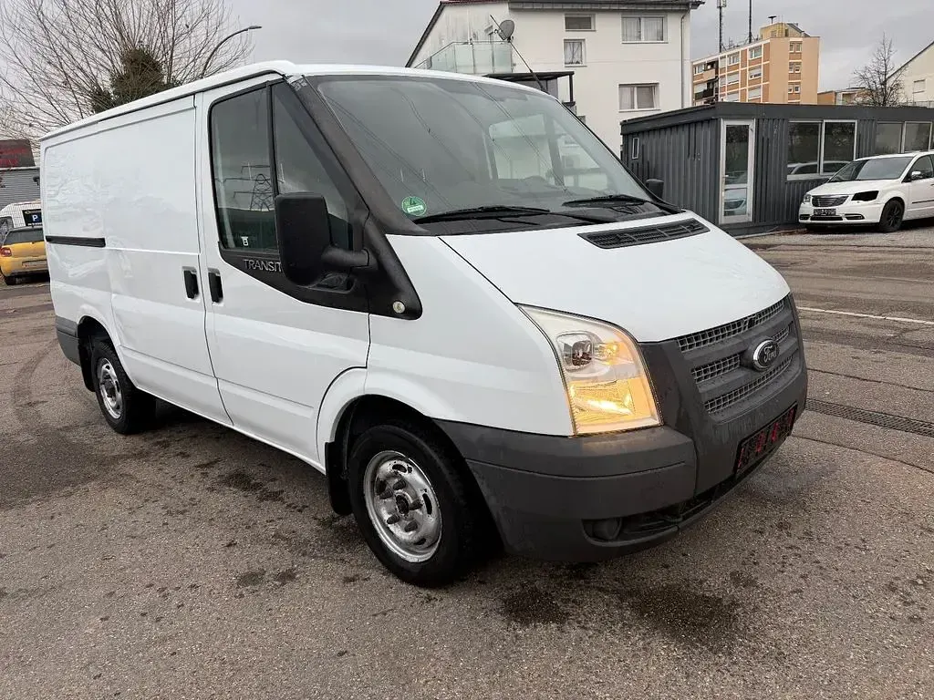 Gebraucht Ford Transit 101 PS (74 kW) 2013 Frostweiß Van / Kleinbus