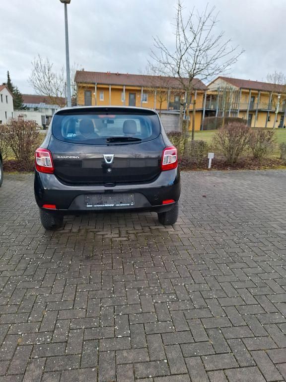Gebraucht Dacia Sandero Ambiance 75 PS (55 kW) 2014 Schwarz Limousine