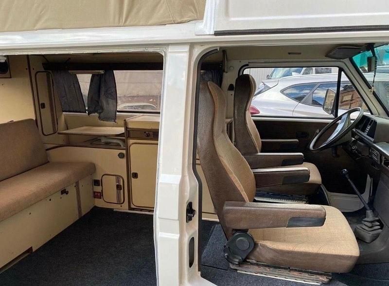 Second-hand VW Multivan 60 CP (44 kW) 1983 Alb Monovolum