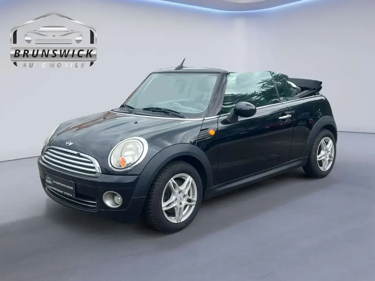 Usata Mini Cooper Cabriolet 120 CV (88 kW) 2010 Nero Cabrio