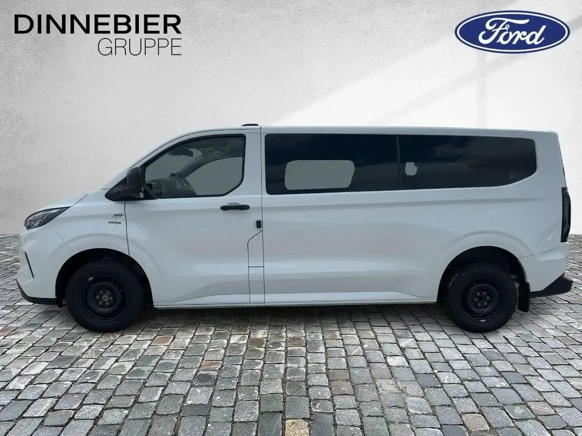 Neu Ford Transit Custom Trend 136 PS (100 kW) 2026 Weiß Kombi